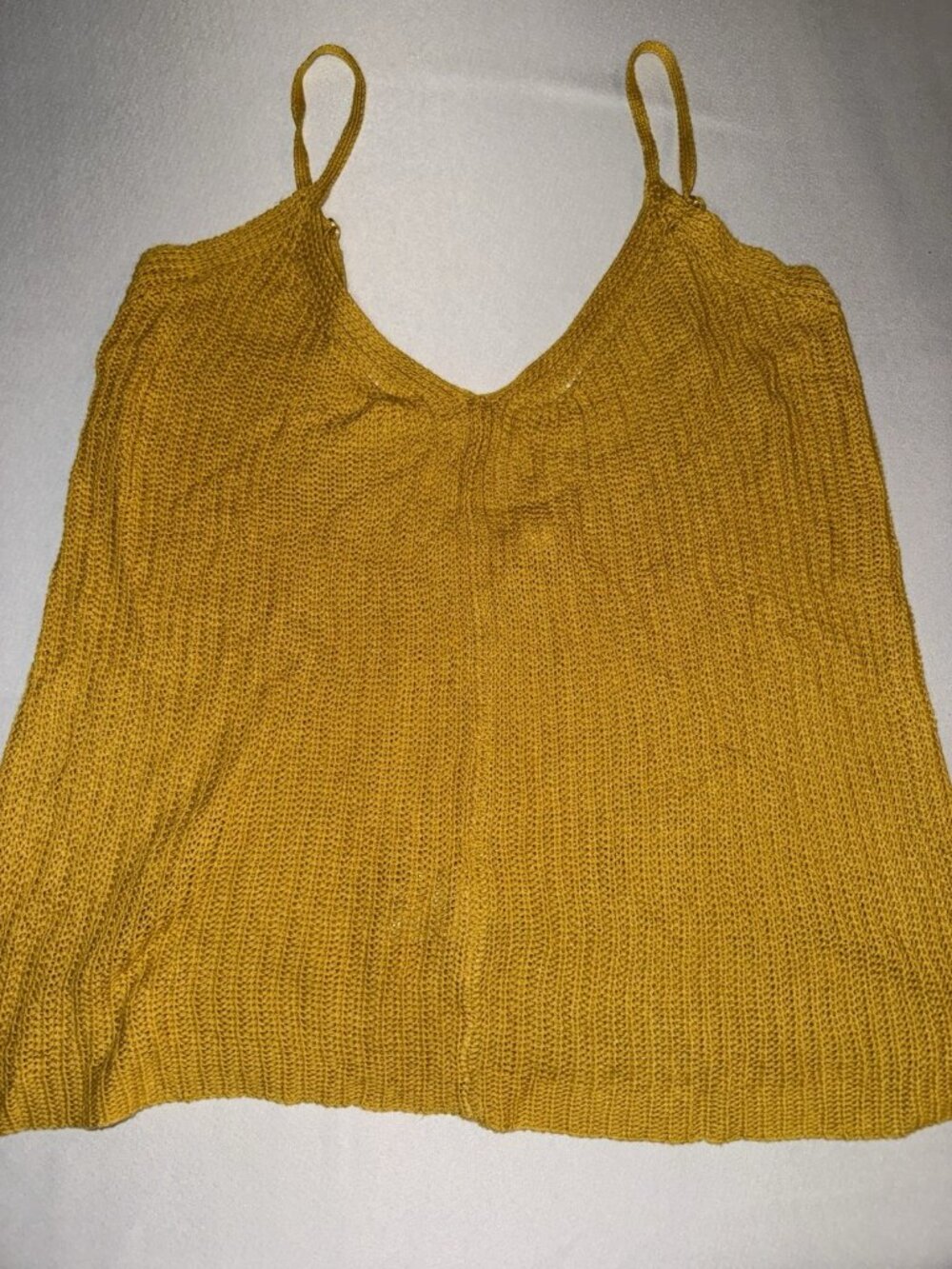 Miss Love Women's Yellow Knit Cropped V-Neck Sleeveless Tank Top Size M